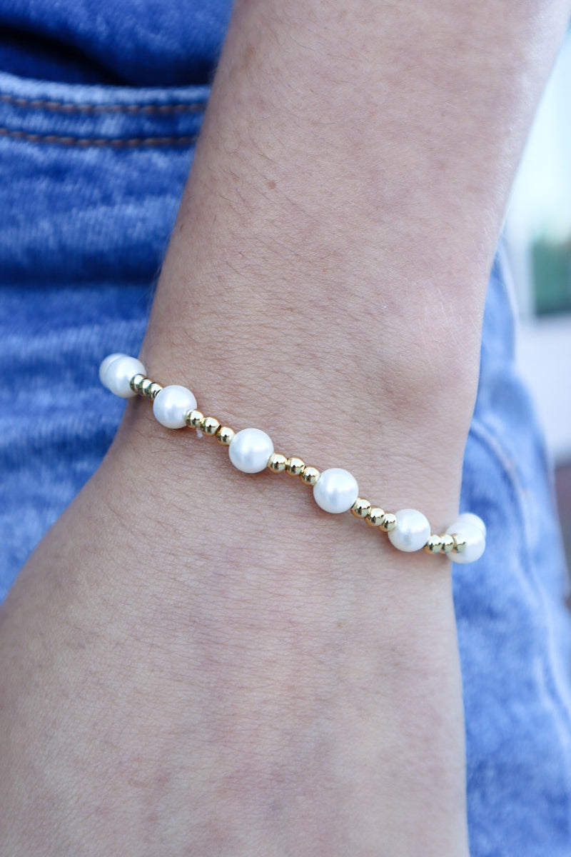 Basics Pearl Multi Bracelet