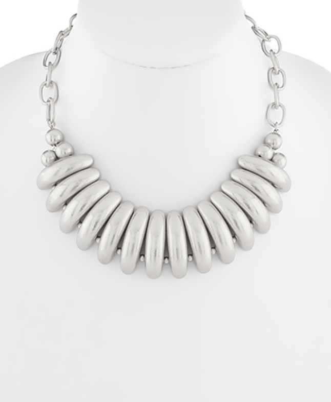 Staying Bold Necklace