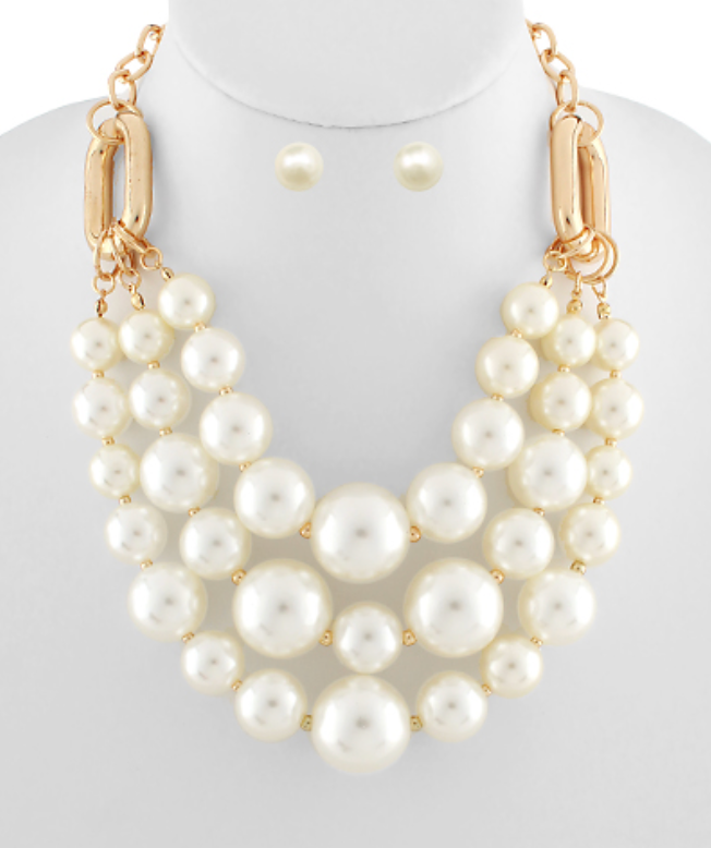 Preppy Pearl Layered Nacklace